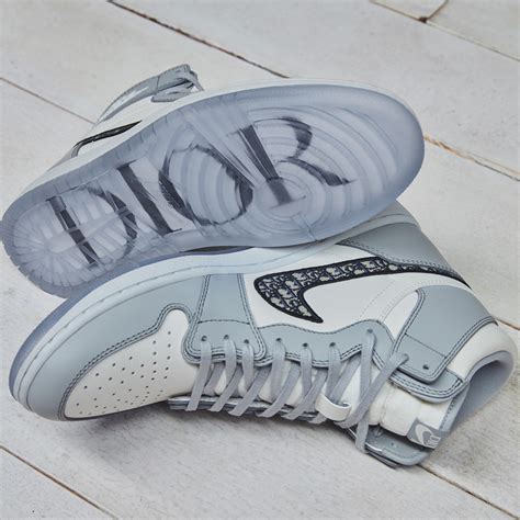 dior sneaker|where to buy dior sneakers.